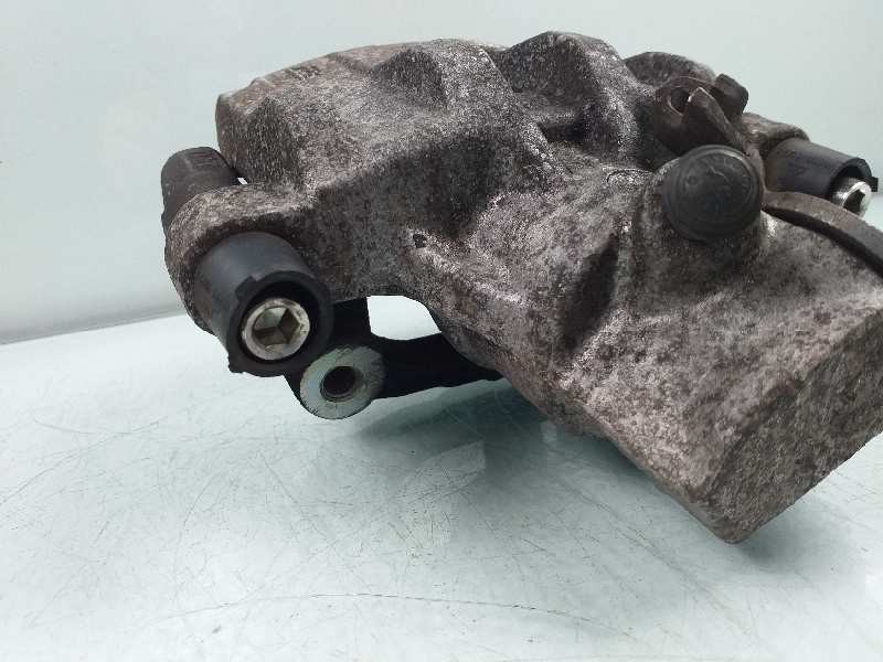 Recambio de pinza freno trasera izquierda para mazda 3 berlina (bk) 1.6 crdt active referencia OEM IAM BPYK2671XB  