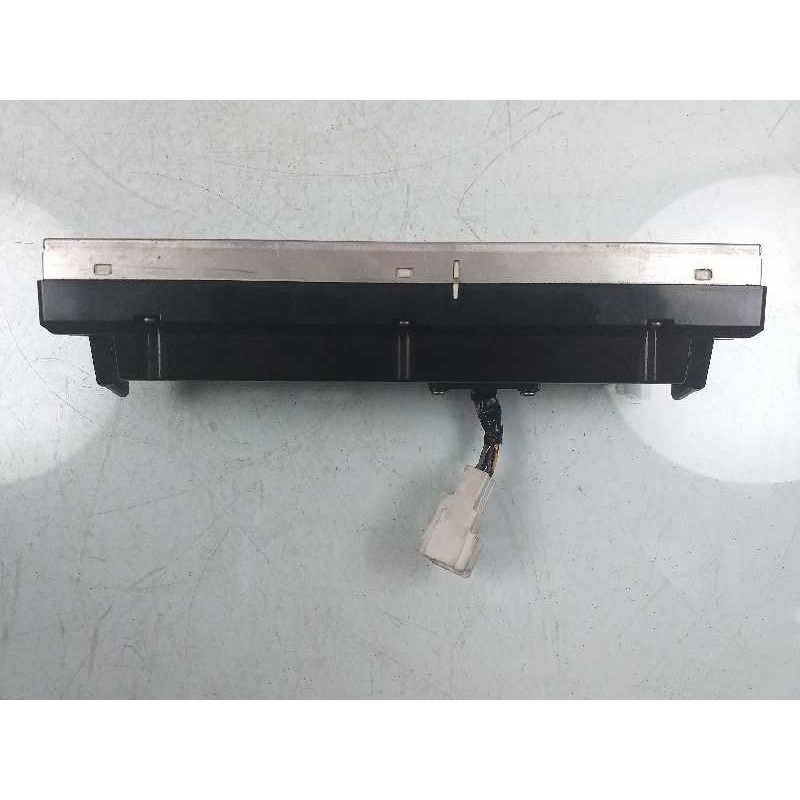 Recambio de pantalla multifuncion para mazda 3 berlina (bk) 1.6 crdt active referencia OEM IAM   