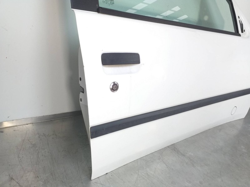 Recambio de puerta delantera derecha para peugeot 306 berlina 3/5 puertas (s1) graffic referencia OEM IAM 9004N0  