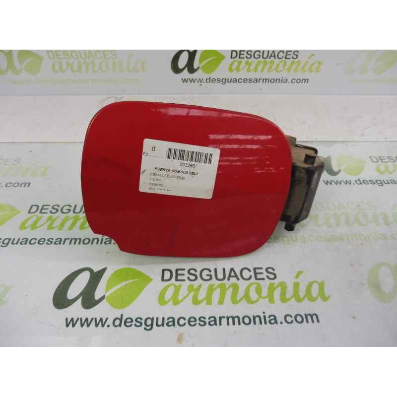 Recambio de tapa exterior combustible para renault clio iii confort dynamique referencia OEM IAM 8200383466  