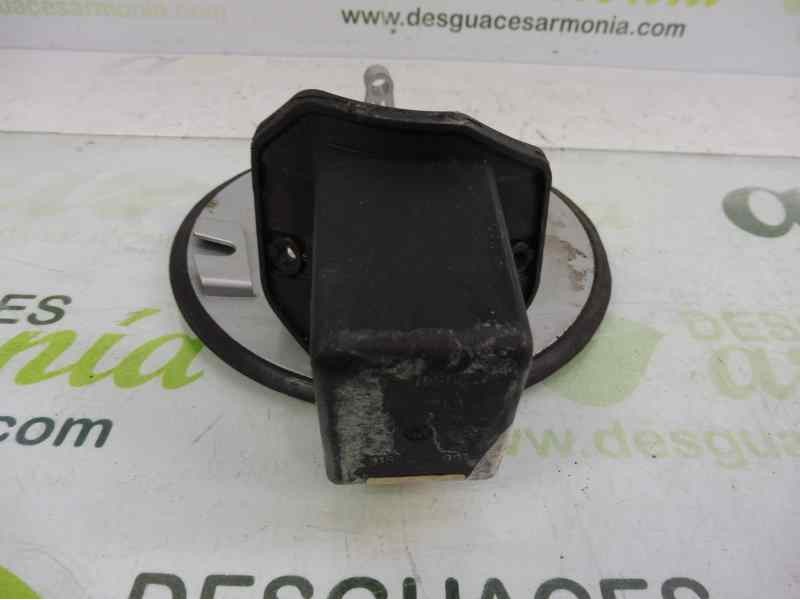 Recambio de tapa exterior combustible para opel astra h berlina elegance referencia OEM IAM 13111597  