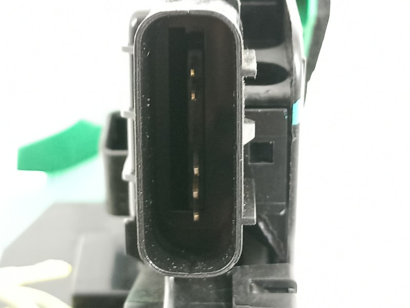 Recambio de cerradura puerta delantera derecha para hyundai i30 (pd) essence referencia OEM IAM 81320G3050  