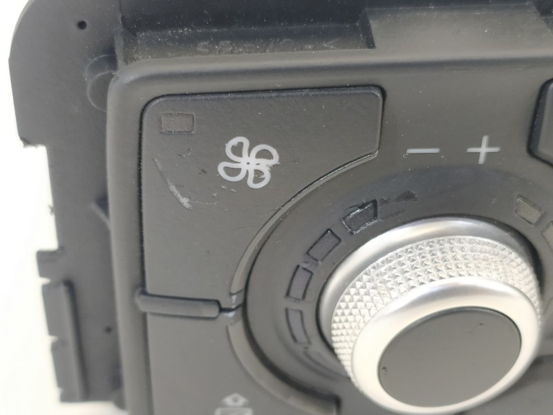 Recambio de mando climatizador para audi a8 (4e2) 4.2 quattro l referencia OEM IAM 4E0820043 4E0910043 5HB008480