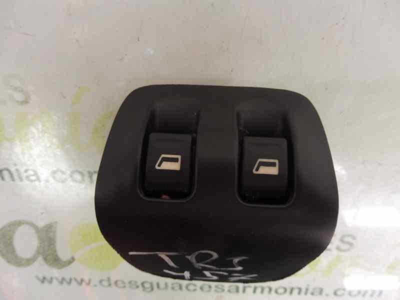 Recambio de mando elevalunas trasero derecho para peugeot 206 berlina xt referencia OEM IAM   