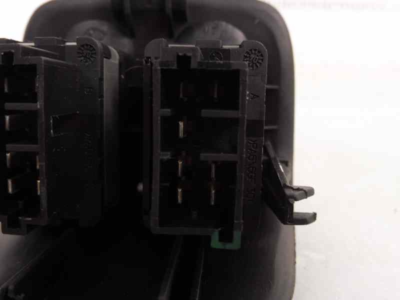 Recambio de mando elevalunas trasero derecho para peugeot 206 berlina xt referencia OEM IAM   