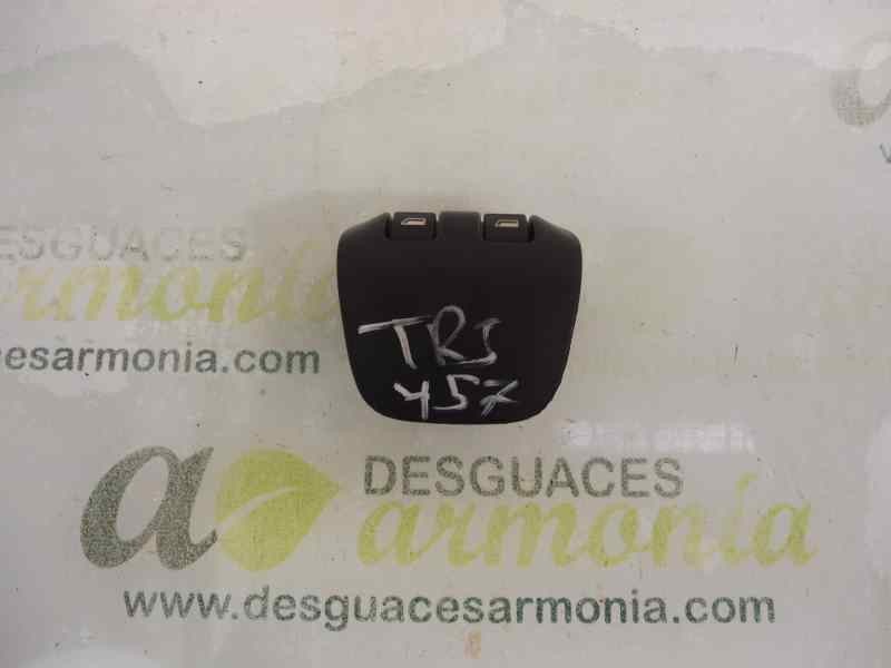 Recambio de mando elevalunas trasero derecho para peugeot 206 berlina xt referencia OEM IAM   