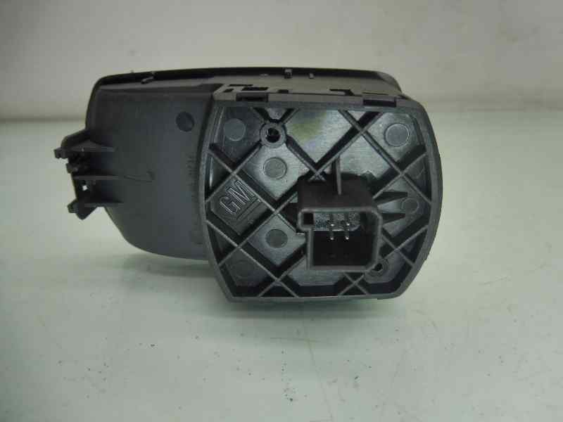 Recambio de mando elevalunas delantero derecho para opel corsa d limited edition referencia OEM IAM 13189333RW  