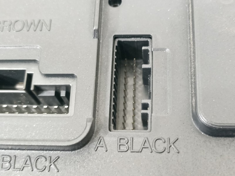 Recambio de modulo electronico para renault scenic iii emotion referencia OEM IAM 284B17882R  