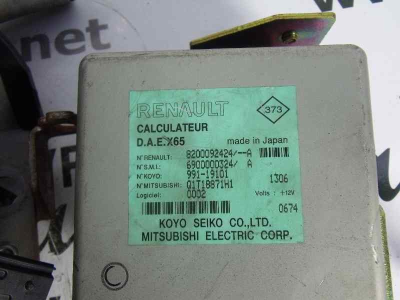 Recambio de columna direccion para renault clio ii fase i (b/cbo) 1.9 d referencia OEM IAM 8200092424A  