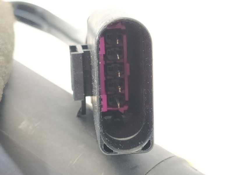 Recambio de cerradura maletero / porton para audi a8 (4e2) 4.2 quattro l referencia OEM IAM 4E0827383D 4E0827383 