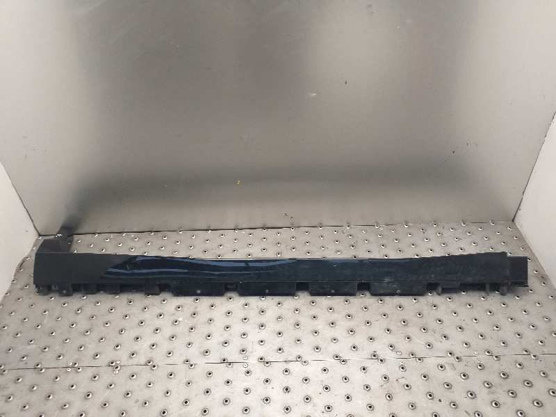 Recambio de faldon lateral para ford kuga (cbs) st-line 2wd referencia OEM IAM   