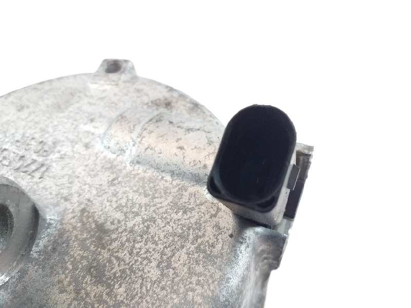 Recambio de compresor aire acondicionado para audi a3 sportback (8va) attraction referencia OEM IAM 5Q0820803C  