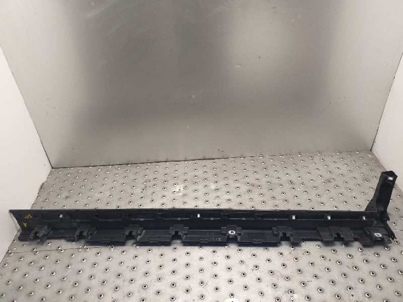 Recambio de faldon lateral para ford kuga (cbs) st-line 2wd referencia OEM IAM   