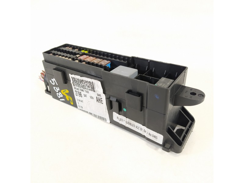 Recambio de caja reles / fusibles para ford kuga (cbs) st-line 2wd referencia OEM IAM GV4T14014AHE CV6T14K131AC 