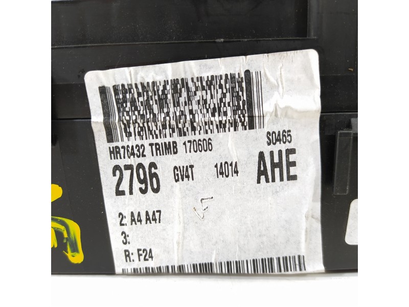 Recambio de caja reles / fusibles para ford kuga (cbs) st-line 2wd referencia OEM IAM GV4T14014AHE CV6T14K131AC 