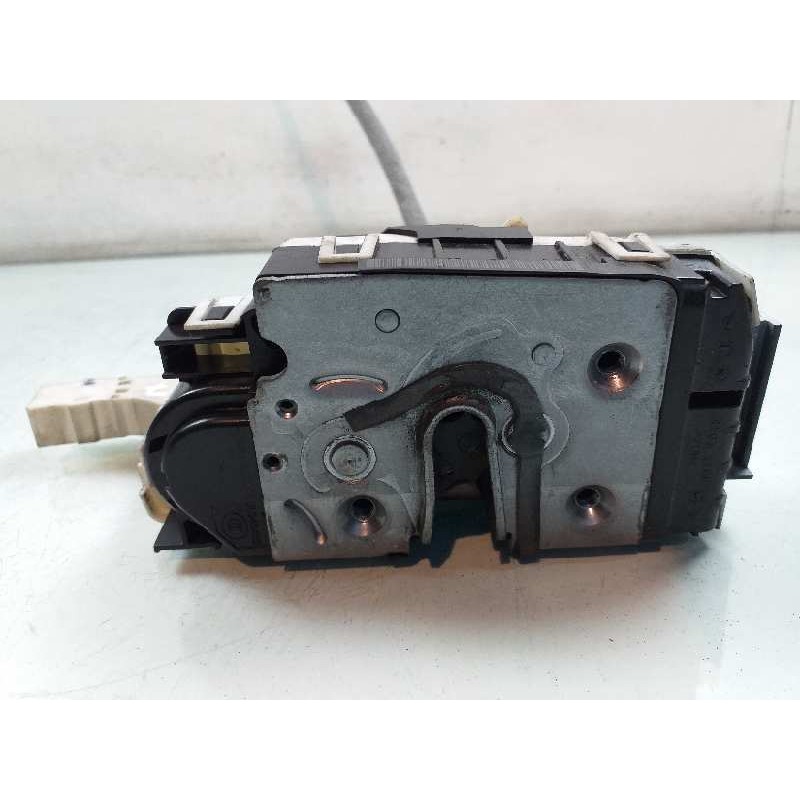 Recambio de cerradura puerta delantera izquierda para mercedes-benz sprinterii caja cerrada (desde 01.06) 309/311/313/315  cdi (