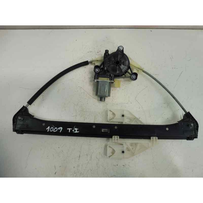 Recambio de elevalunas trasero izquierdo para audi a3 sportback (8va) attraction referencia OEM IAM 8V4839461 5Q0959801 