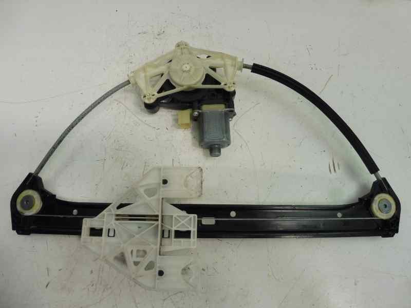 Recambio de elevalunas trasero izquierdo para audi a3 sportback (8va) attraction referencia OEM IAM 8V4839461 5Q0959801 