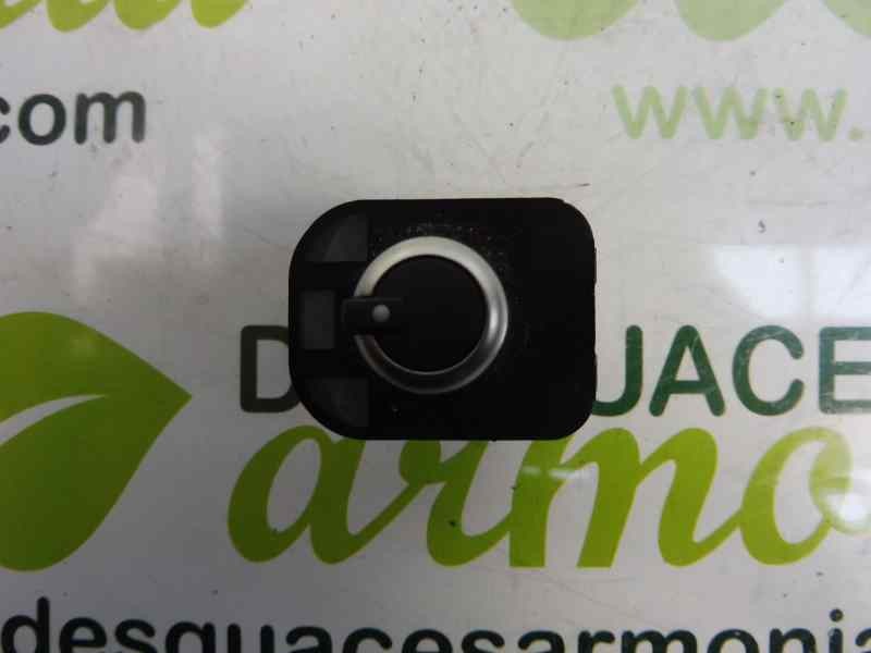 Recambio de mando retrovisor para audi a3 sportback (8va) attraction referencia OEM IAM 8V0959565C  