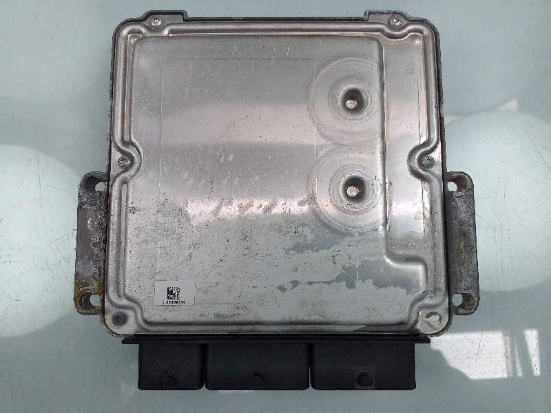 Recambio de centralita motor uce para renault captur zen referencia OEM IAM 237104376R 0281030899 
