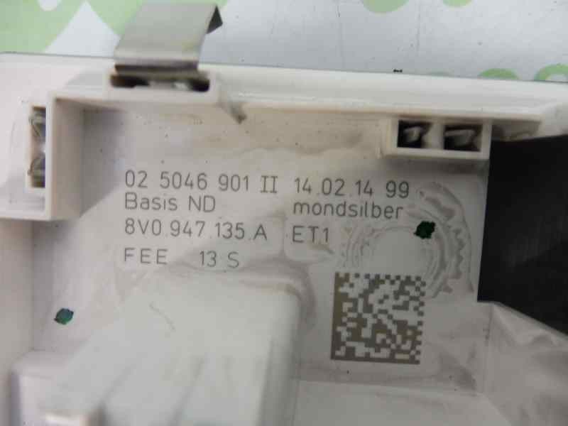 Recambio de luz interior para audi a3 sportback (8va) attraction referencia OEM IAM 8V0947135A  