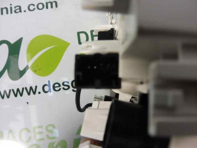 Recambio de luz interior para audi a3 sportback (8va) attraction referencia OEM IAM 8V0947135A  