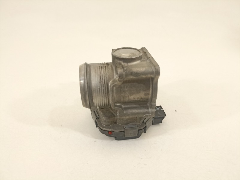 Recambio de caja mariposa para peugeot 207 1.6 68kw referencia OEM IAM 9682798180  