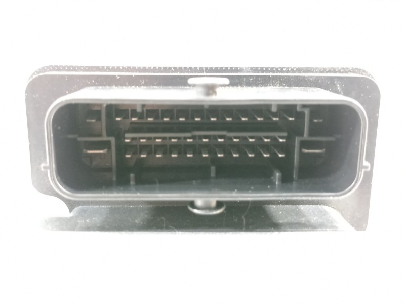 Recambio de abs para hyundai i30 (pd) essence referencia OEM IAM 58900G4EA0 58910G4EA0 G458928500