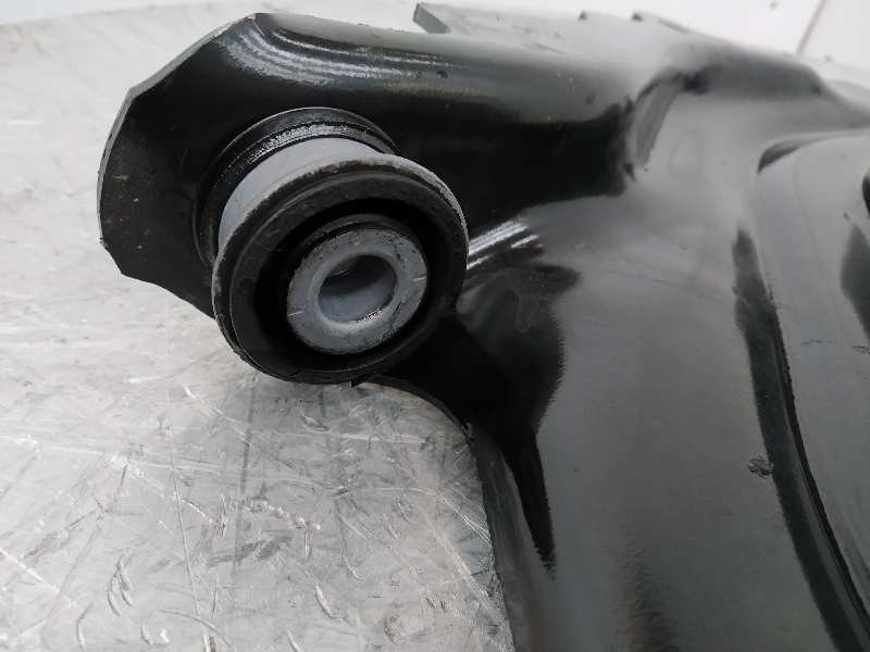 Recambio de brazo suspension inferior delantero derecho para renault captur zen referencia OEM IAM 545047954R  