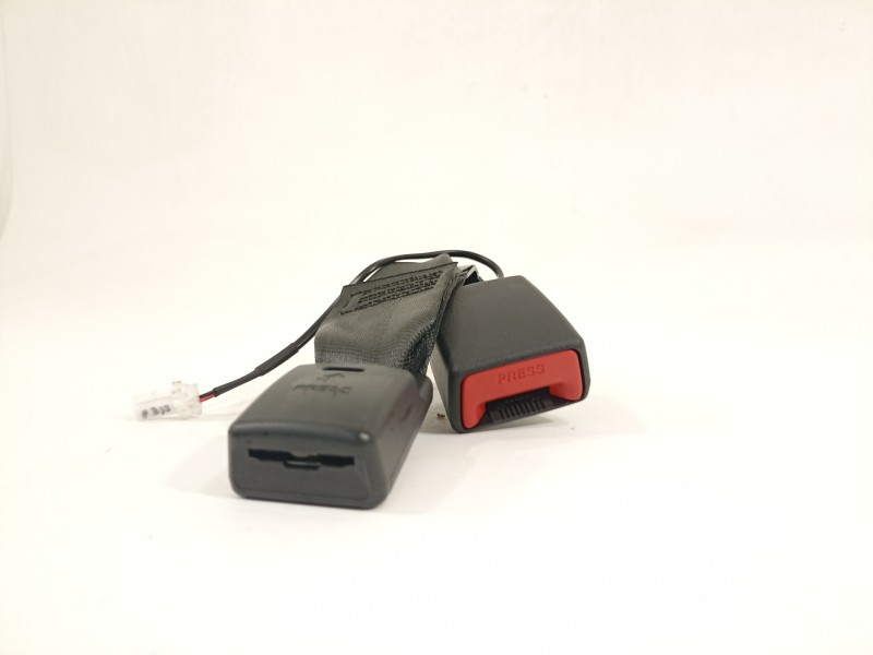 Recambio de cinturon seguridad trasero para hyundai i30 (pd) essence referencia OEM IAM 89840G4000  