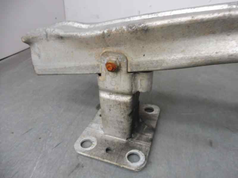 Recambio de refuerzo paragolpes delantero para renault megane ii berlina 5p business referencia OEM IAM 8200534784  