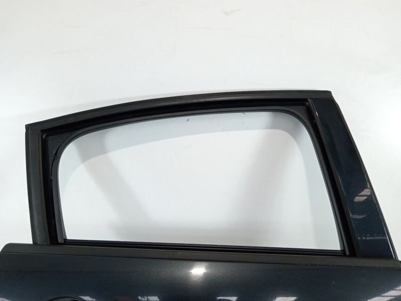 Recambio de puerta trasera derecha para citroën c5 berlina premier referencia OEM IAM   