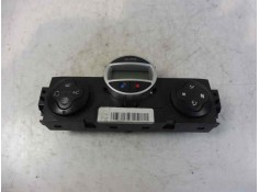 Recambio de mando climatizador para renault megane ii familiar authentique confort referencia OEM IAM 8200413906  