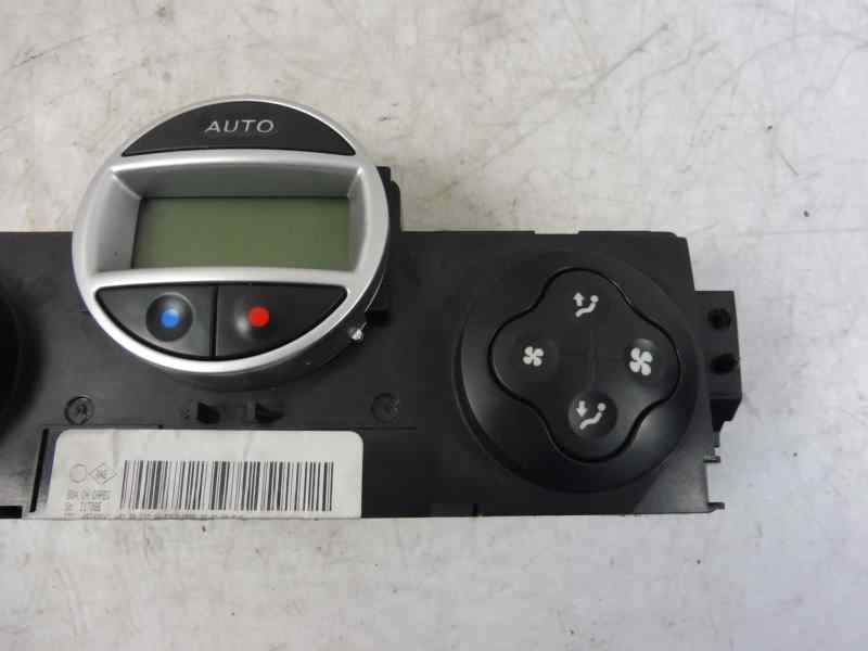 Recambio de mando climatizador para renault megane ii familiar authentique confort referencia OEM IAM 8200413906  