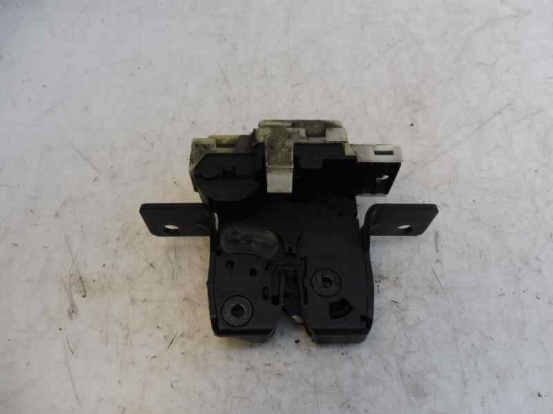 Recambio de cerradura maletero / porton para renault megane ii familiar authentique confort referencia OEM IAM 8200076240  