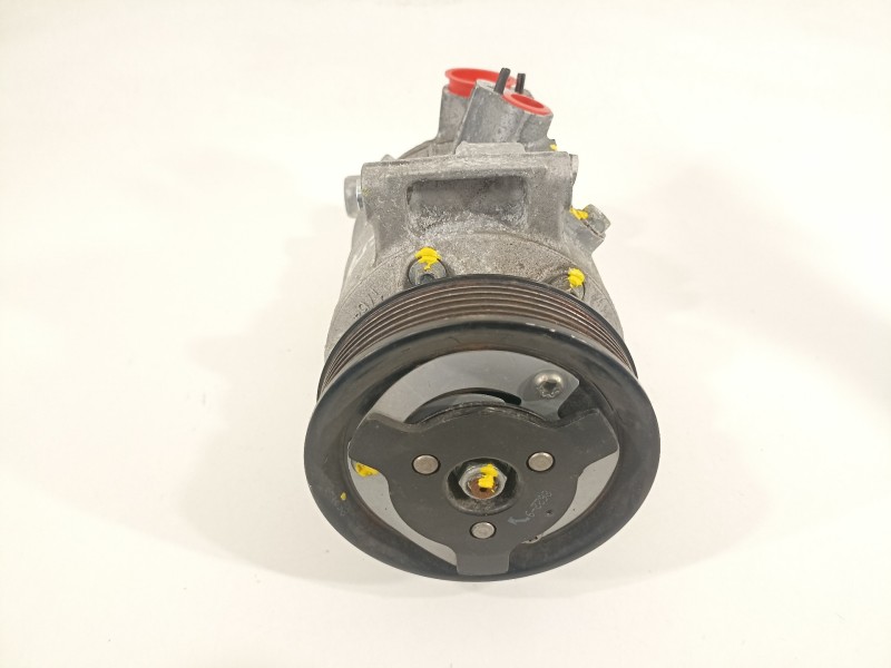 Recambio de compresor aire acondicionado para volkswagen touran (5t1) advance bmt referencia OEM IAM 5Q0816803F 8416P 