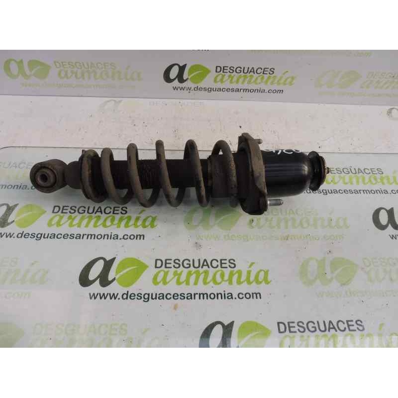 Recambio de amortiguador trasero derecho para toyota avensis berlina (t25) 2.0 d4-d executive sedán (4-ptas) referencia OEM IAM 