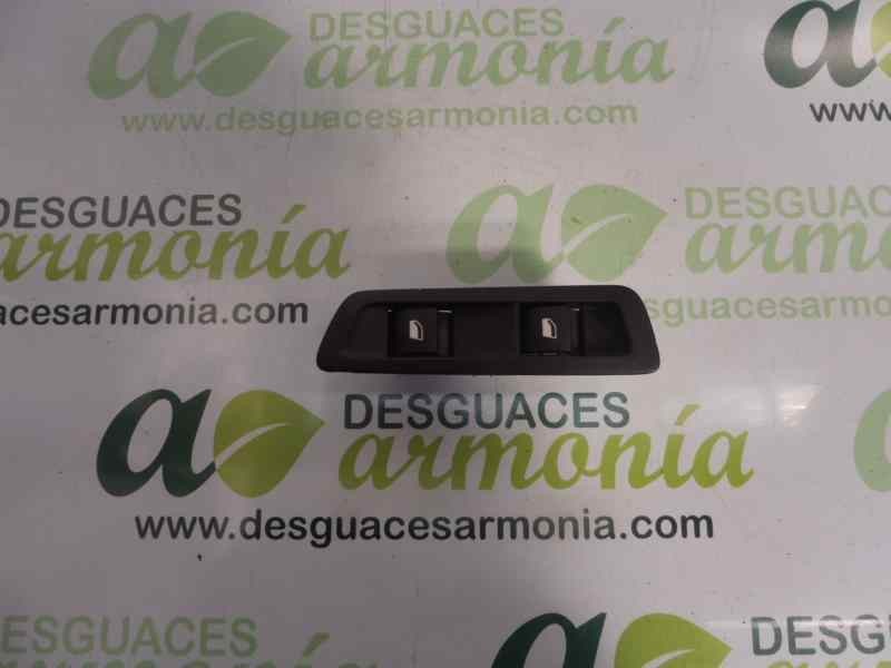 Recambio de mando elevalunas delantero izquierdo para citroën c-elysée seduction referencia OEM IAM 9676666Z7ZD 966579Z7ZD 