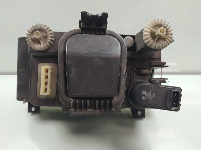 Recambio de faro derecho para seat cordoba berlina (6k2) dream (1997) referencia OEM IAM 6K0941010A 67735441 