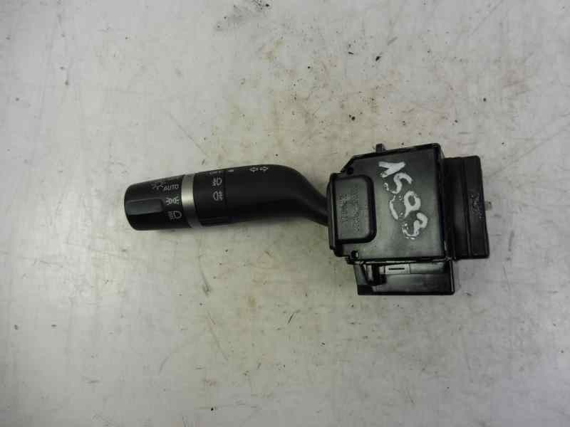 Recambio de mando luces para mazda 3 lim. (bl) active referencia OEM IAM 17D682  