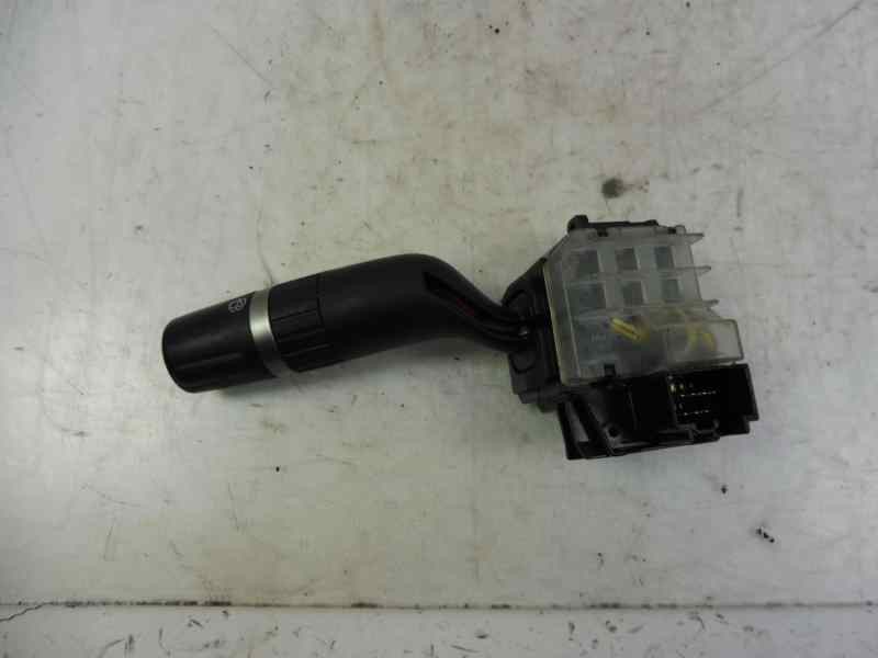 Recambio de mando limpia para mazda 3 lim. (bl) active referencia OEM IAM 17D682  