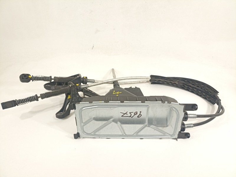 Recambio de palanca cambio para volkswagen touran (5t1) advance bmt referencia OEM IAM 5QA711049B 3Q0711061 