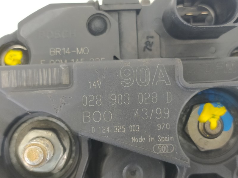 Recambio de alternador para volkswagen golf iv berlina (1j1) highline referencia OEM IAM 028903028D 0124325003 