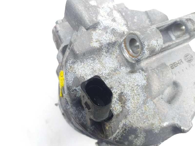Recambio de compresor aire acondicionado para volkswagen golf v berlina (1k1) igolf referencia OEM IAM 8FK35132274  