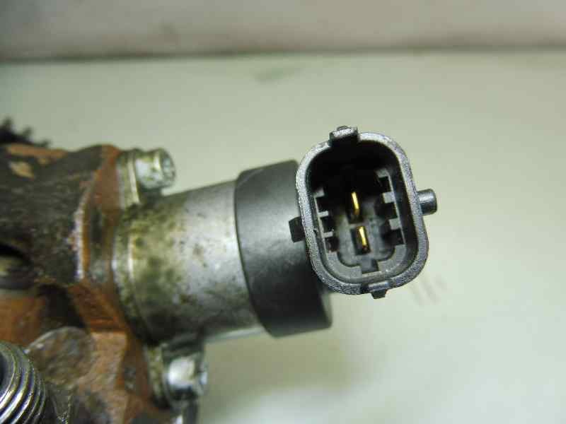 Recambio de bomba inyeccion para renault master kasten l3h3 gka 3,5t referencia OEM IAM 8200950493 8201024002C 10002135032