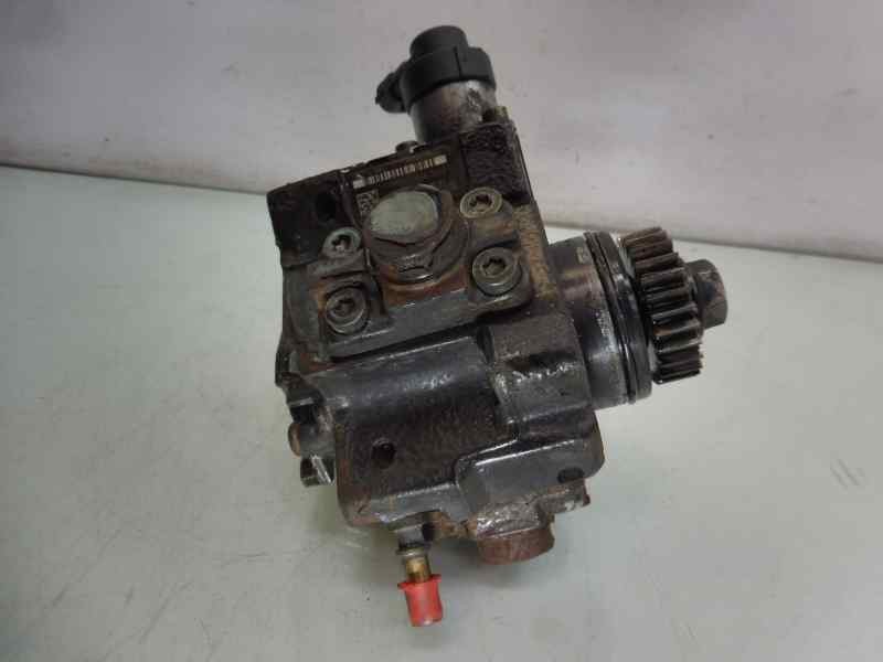 Recambio de bomba inyeccion para renault master kasten l3h3 gka 3,5t referencia OEM IAM 8200950493 8201024002C 10002135032