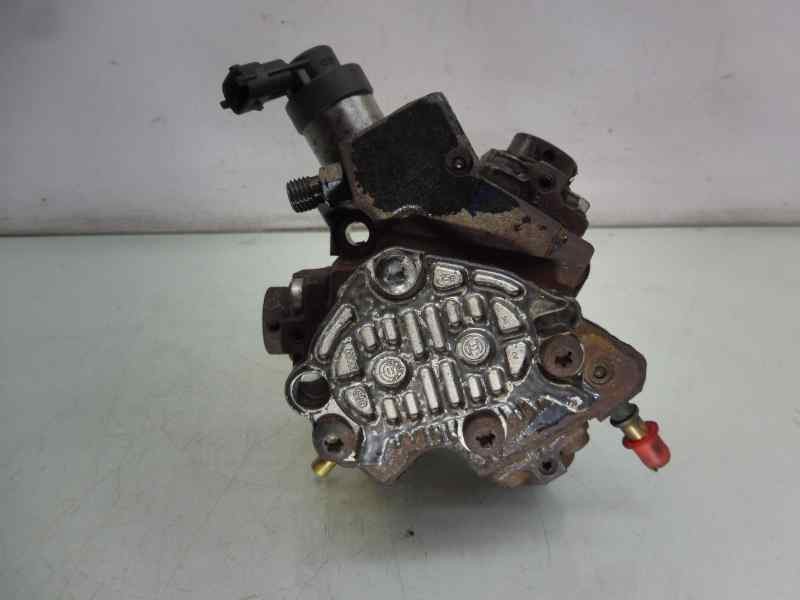 Recambio de bomba inyeccion para renault master kasten l3h3 gka 3,5t referencia OEM IAM 8200950493 8201024002C 10002135032