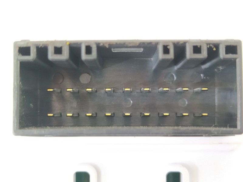 Recambio de mando elevalunas delantero izquierdo para hyundai i30 (pd) essence referencia OEM IAM 93571G3030  