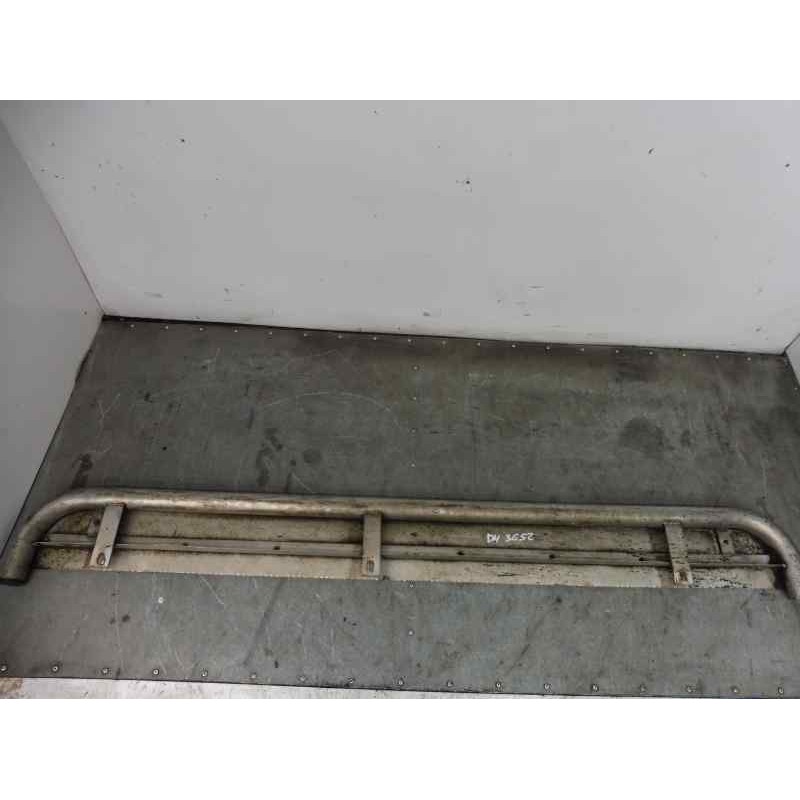 Recambio de estribos laterales para suzuki grand vitara jb (jt) 1.9 ddis jlx (5-ptas.) referencia OEM IAM   