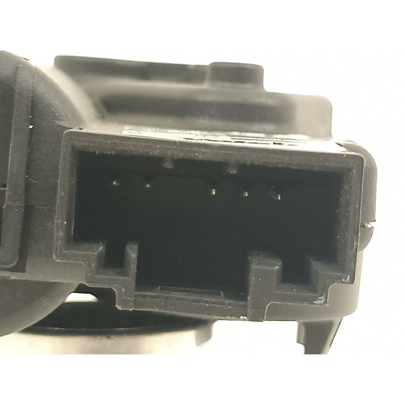 Recambio de motor apertura trampillas climatizador para volkswagen touran (5t1) advance bmt referencia OEM IAM 5Q0907511A T10160